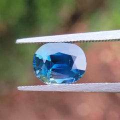 Loose 5.50 Carat Natural Sapphire Gemstone