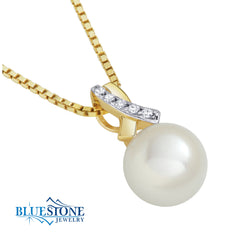 14kt Yellow Gold Pearl and CZ Pendant