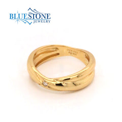14 Karat Gold Plated DoubleTwisted Cross Ring - Sz 6.75