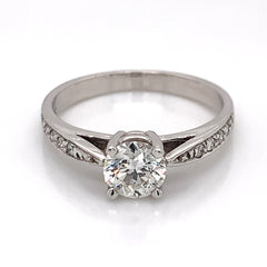 18K White Gold Engagement Ring w/ 0.72ct Round Diamond Center Stone