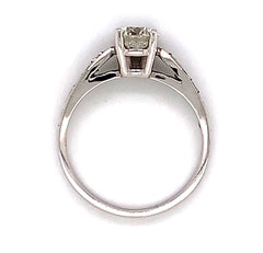 18K White Gold Engagement Ring w/ 0.72ct Round Diamond Center Stone