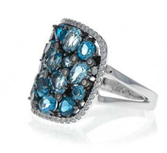14KWG Ring w/ Assorted Blue Topazes & Diamonds - Sz 6.5