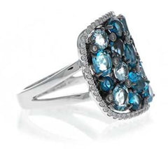 14KWG Ring w/ Assorted Blue Topazes & Diamonds - Sz 6.5