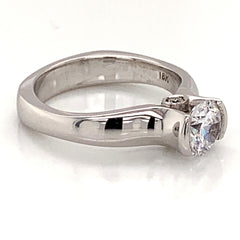18K White Gold Modern/Clean Engagement Ring