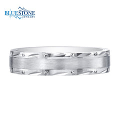 14kt White Gold Ring -Size 7